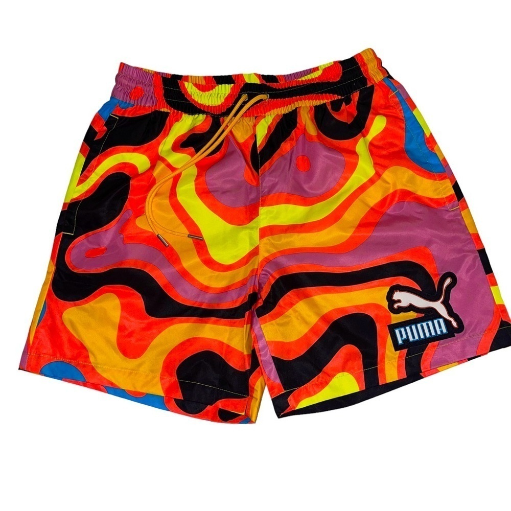🌀NWT ‎ Puma x KidSuper Wavy Swim Shorts
Size: Small